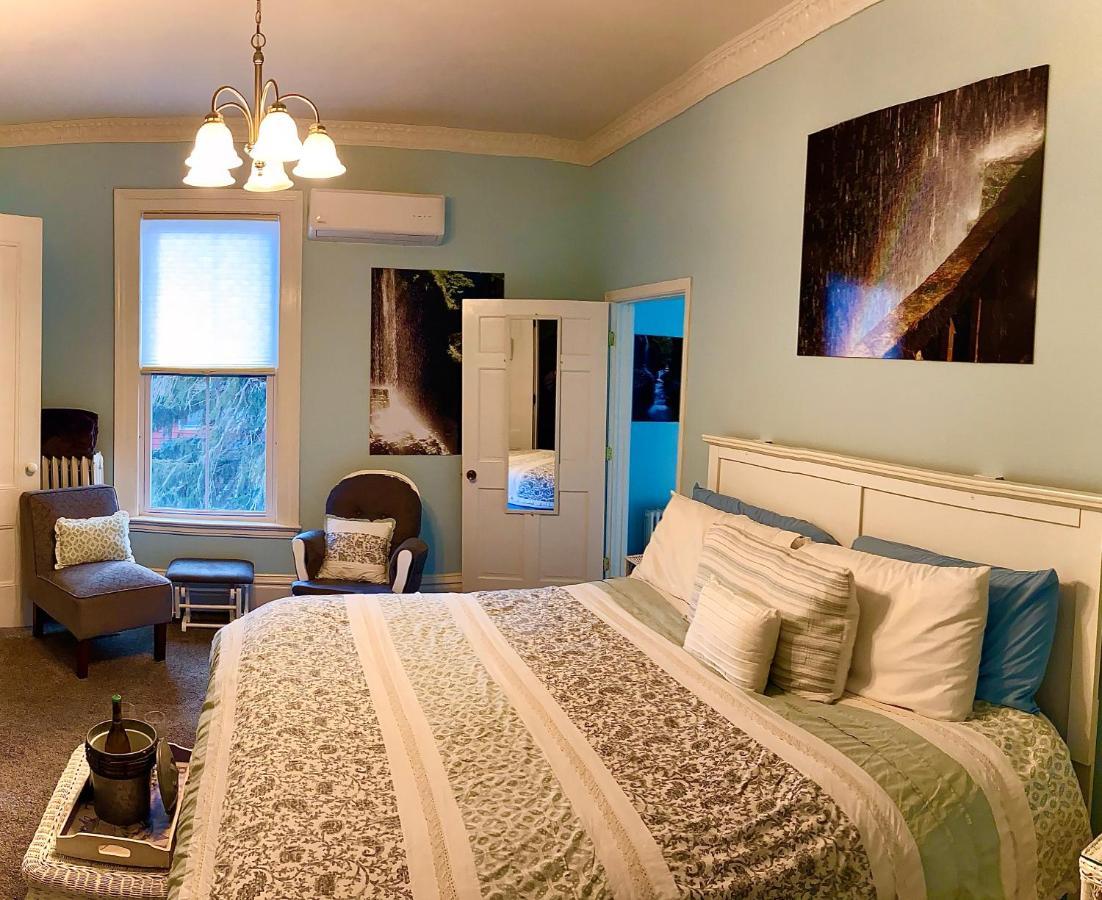 Tillinghast Manor Bed & Brunch Ovid エクステリア 写真